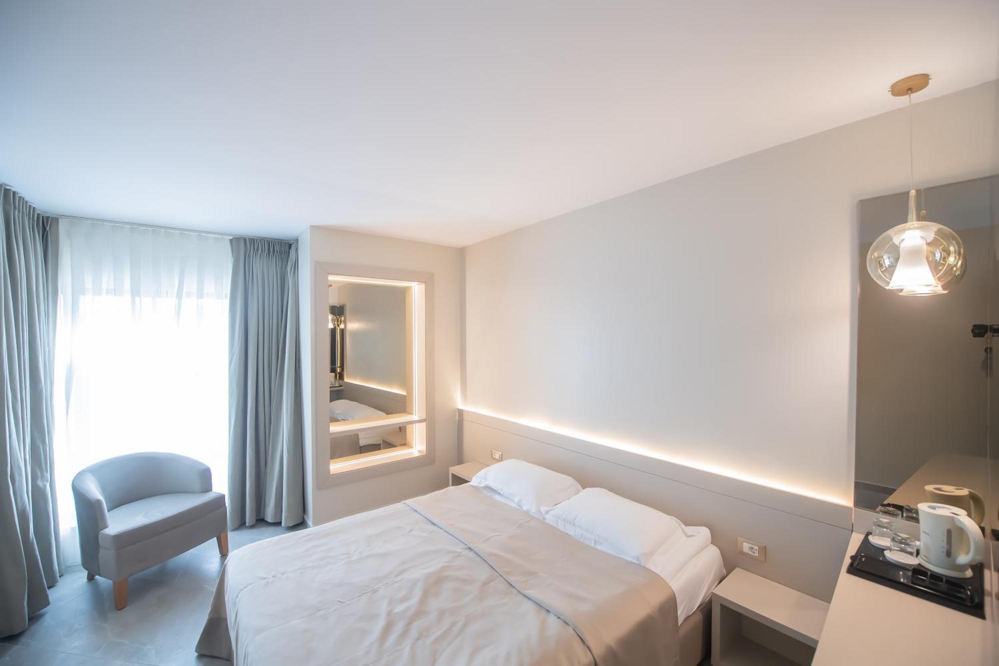 Hotel Atena*** Saturn