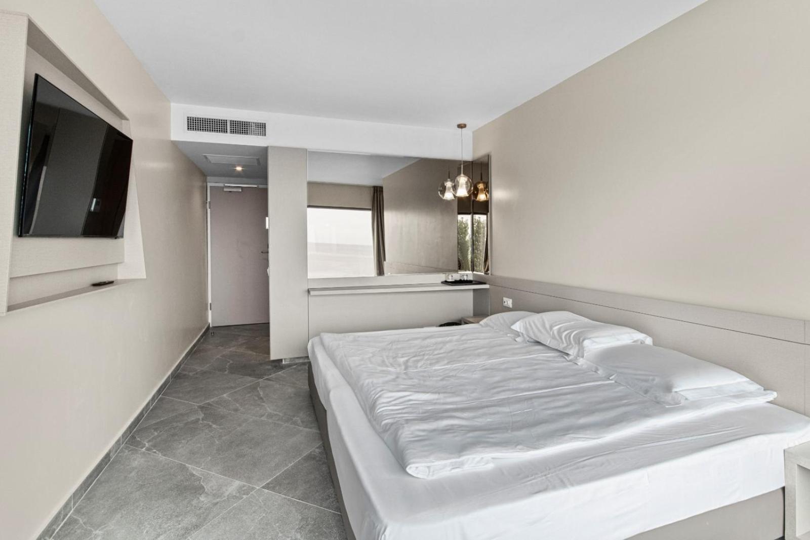 Atena*** Hotel 3*